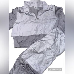 NWOT Adidas Silver/Grey outfit